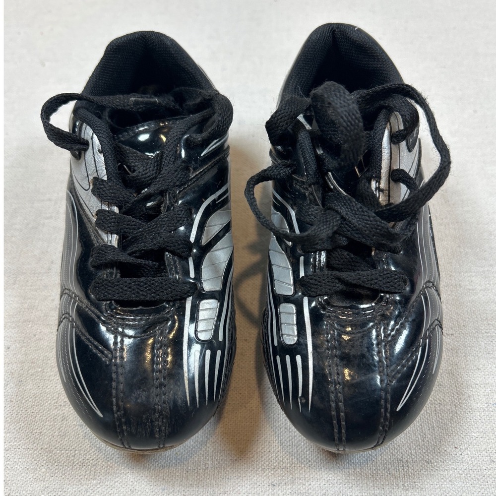 Vizari Striker FG Kids Soccer Cleats Black Silver 93290 Size 9.5 Football Shoe